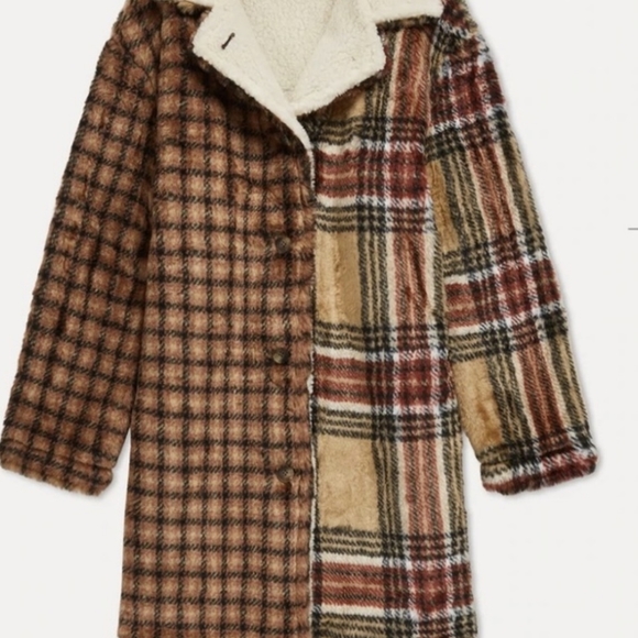 Something Navy Faux Fur Plaid Teddy Trucker Coat - Picture 2 of 12